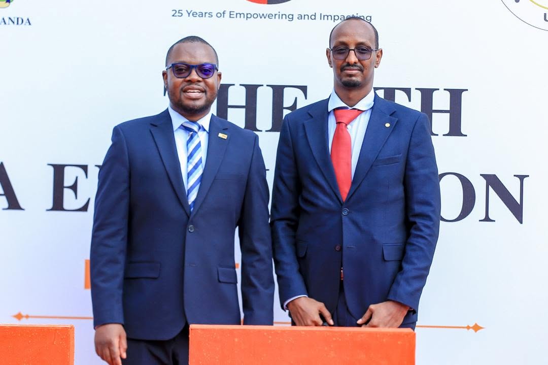 The SOMES President and a CLEAR-AA representative during the side meeting