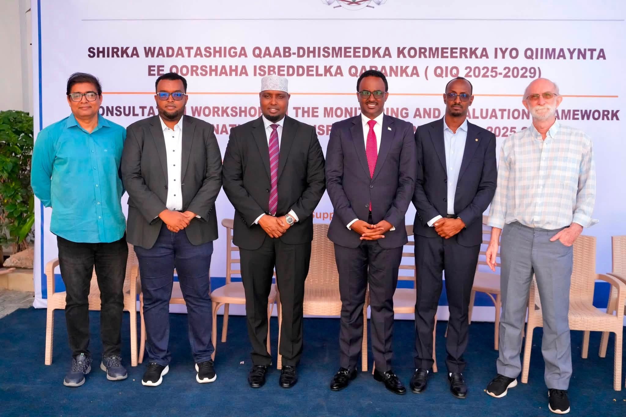 SOMES and government delegation at the consultation